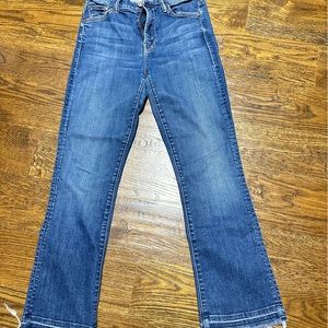 mother insider crop undone hem. Size 24